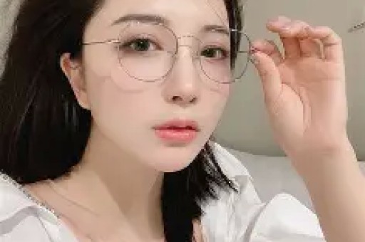 法国查获加州毒品走私案前网红和“假表王子”被起诉 法国查获加州毒品走私案前网红和“假表王子”被起诉