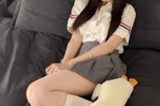 伊能静带假货翻车赚百万遭央视曝光关评装死秦昊也救不了 伊能静带假货翻车赚百万遭央视曝光关评装死秦昊也救不了